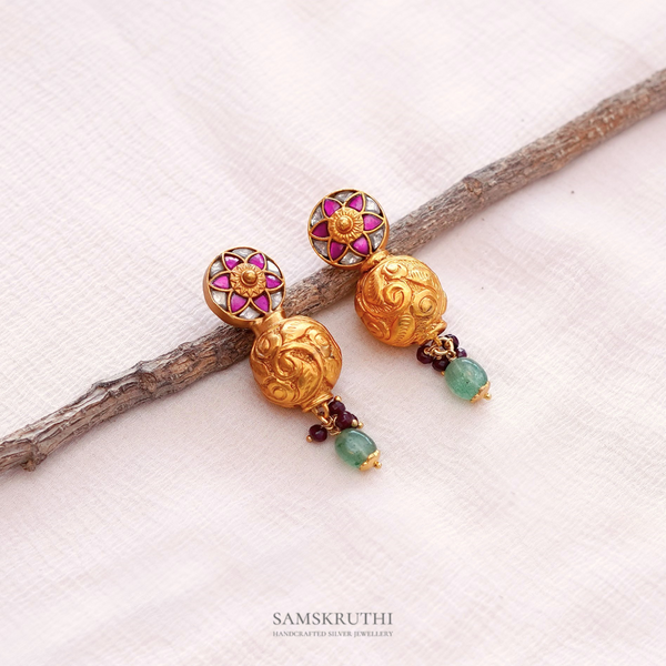 Aanshi Earrings