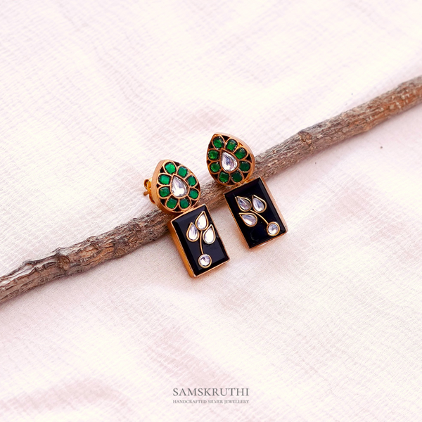 Rashmi Earrings