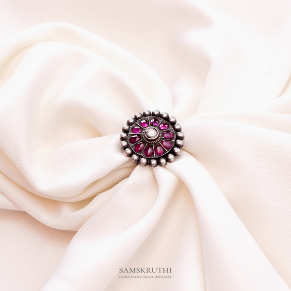 Amara Ring