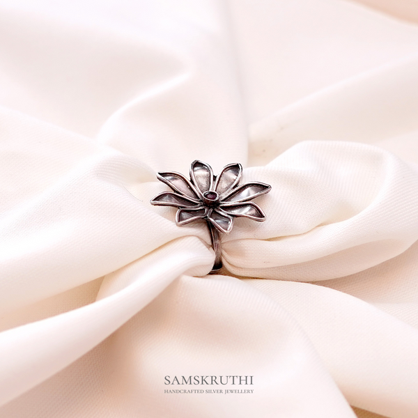 Charvi Ring