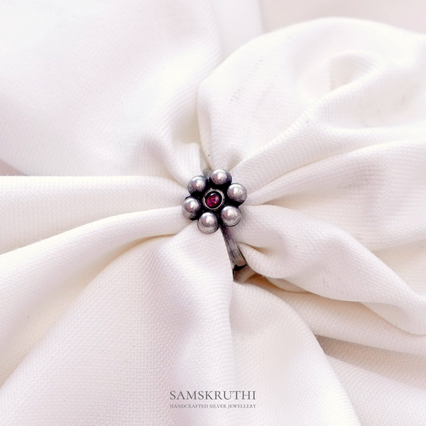 Ekani Ring