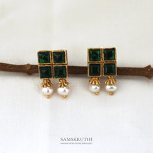 Load image into Gallery viewer, Shreya Earrings

