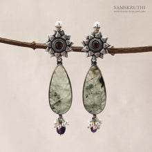 Load image into Gallery viewer, Dia Earrings
