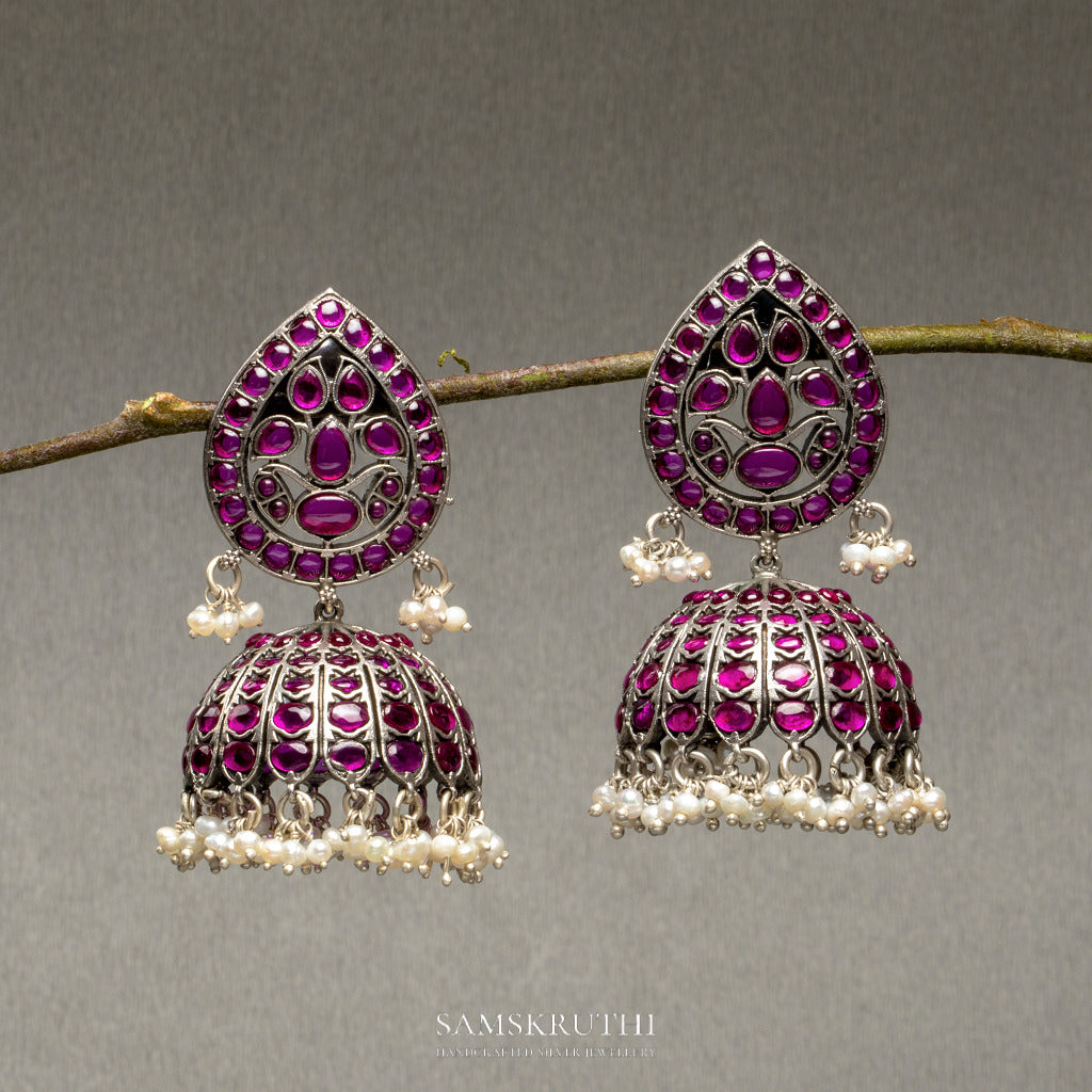 Kempu Jhumki