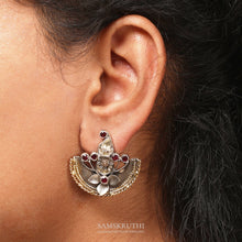 Load image into Gallery viewer, Kaisha Earrings
