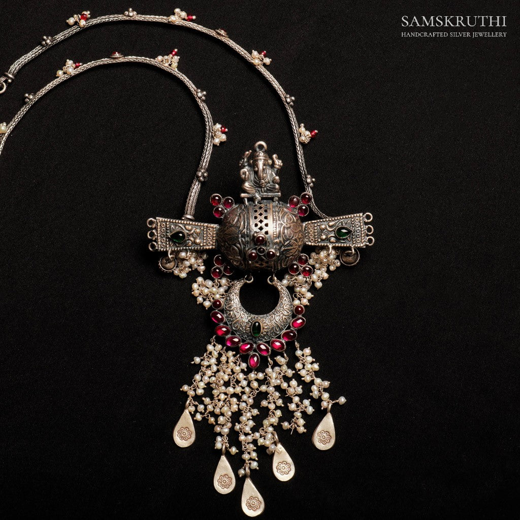 Vinayaka damarukam necklace