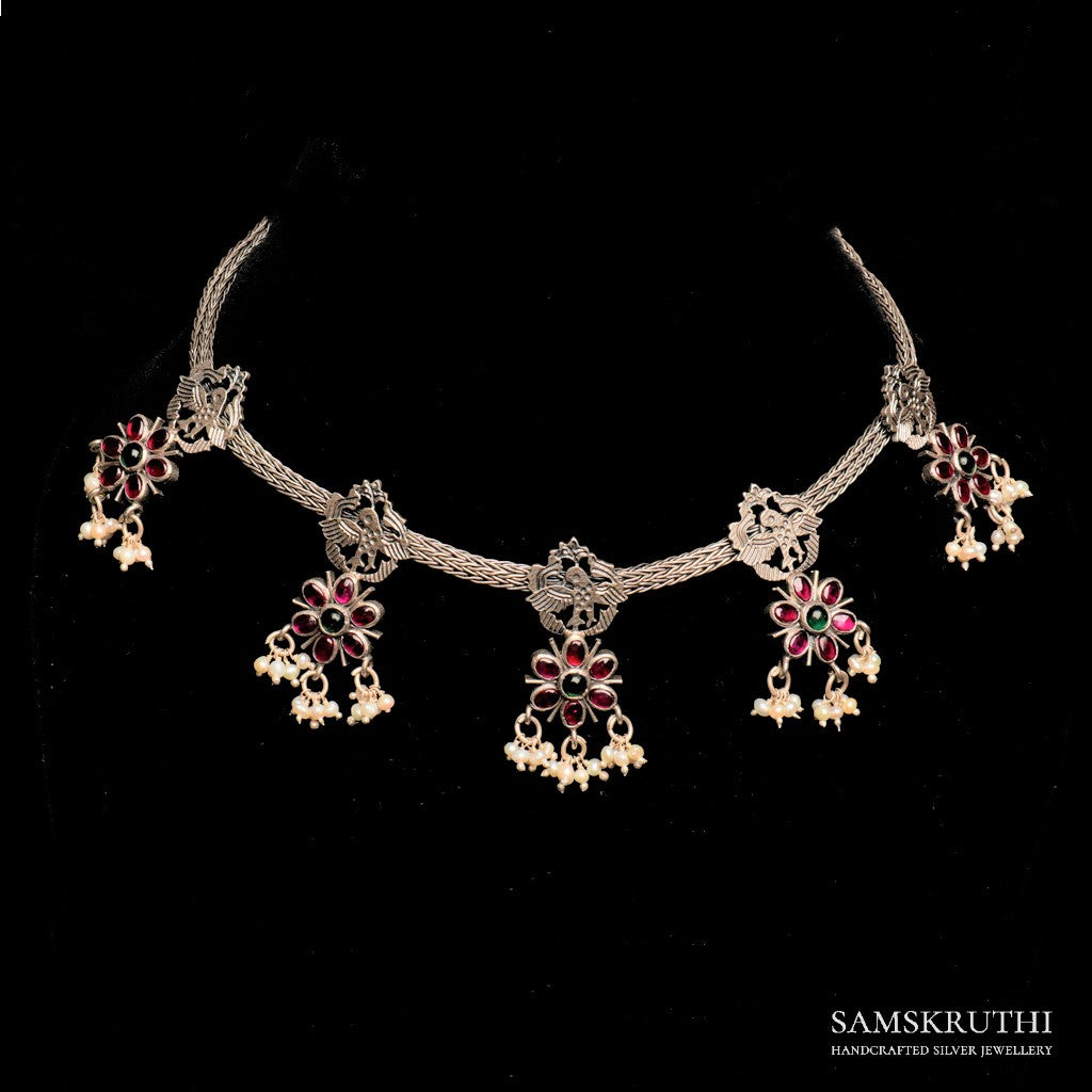 Garuda pushpa necklace