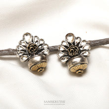 Load image into Gallery viewer, Raina Earrings
