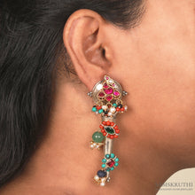 Load image into Gallery viewer, Ishita Earrings
