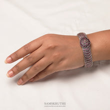 Load image into Gallery viewer, Amala Bangle
