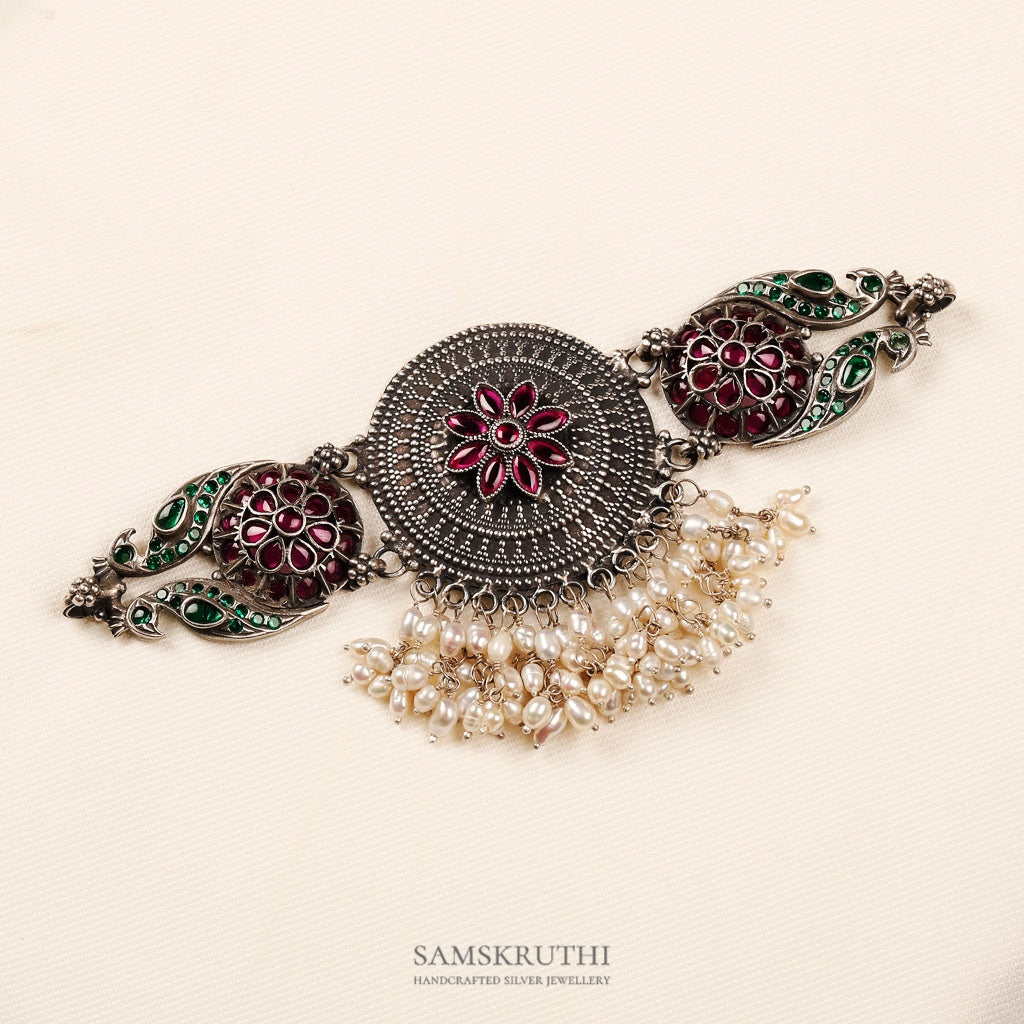 Zuha Choker