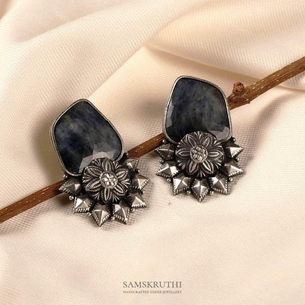 Prisha Earrings