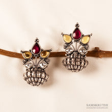 Load image into Gallery viewer, Ketana Earrings

