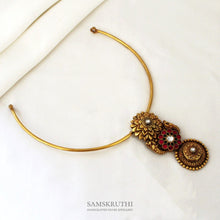 Load image into Gallery viewer, Smita Necklace
